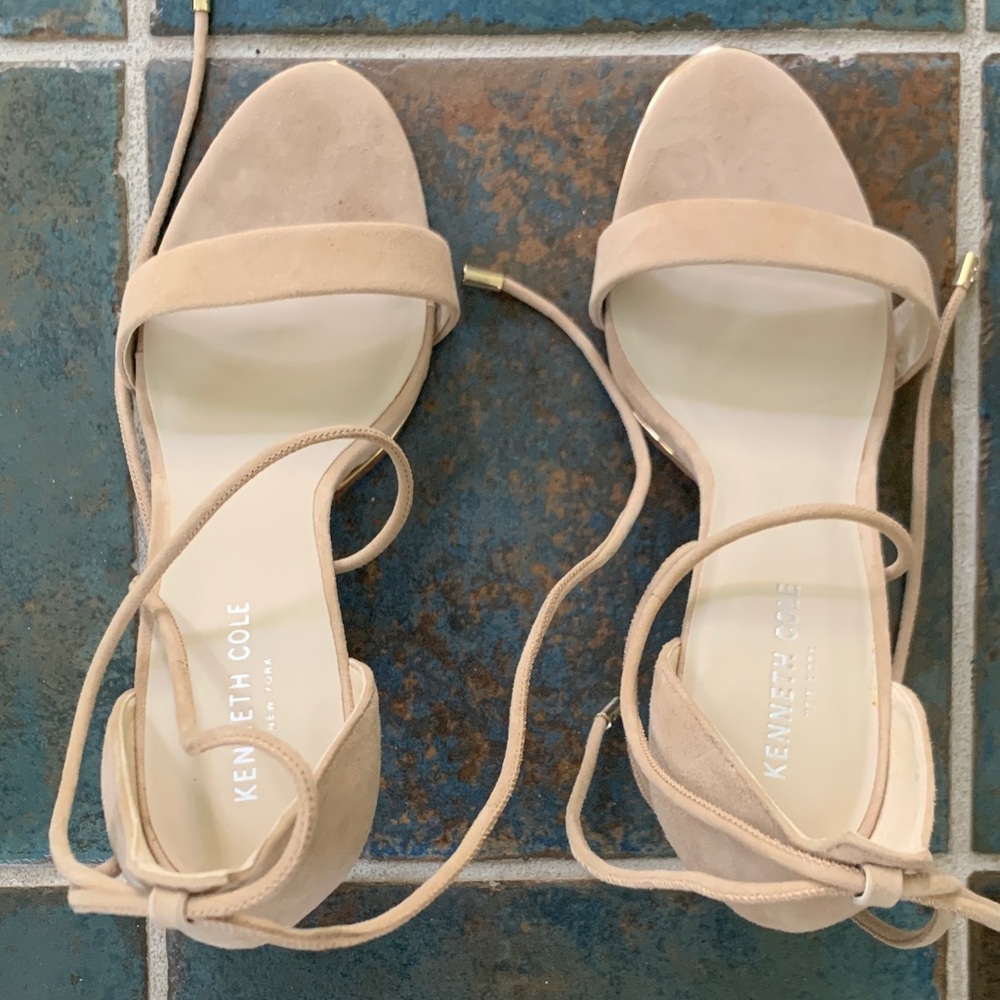 Kenneth Cole Women's Beige Lace-Up Sandals